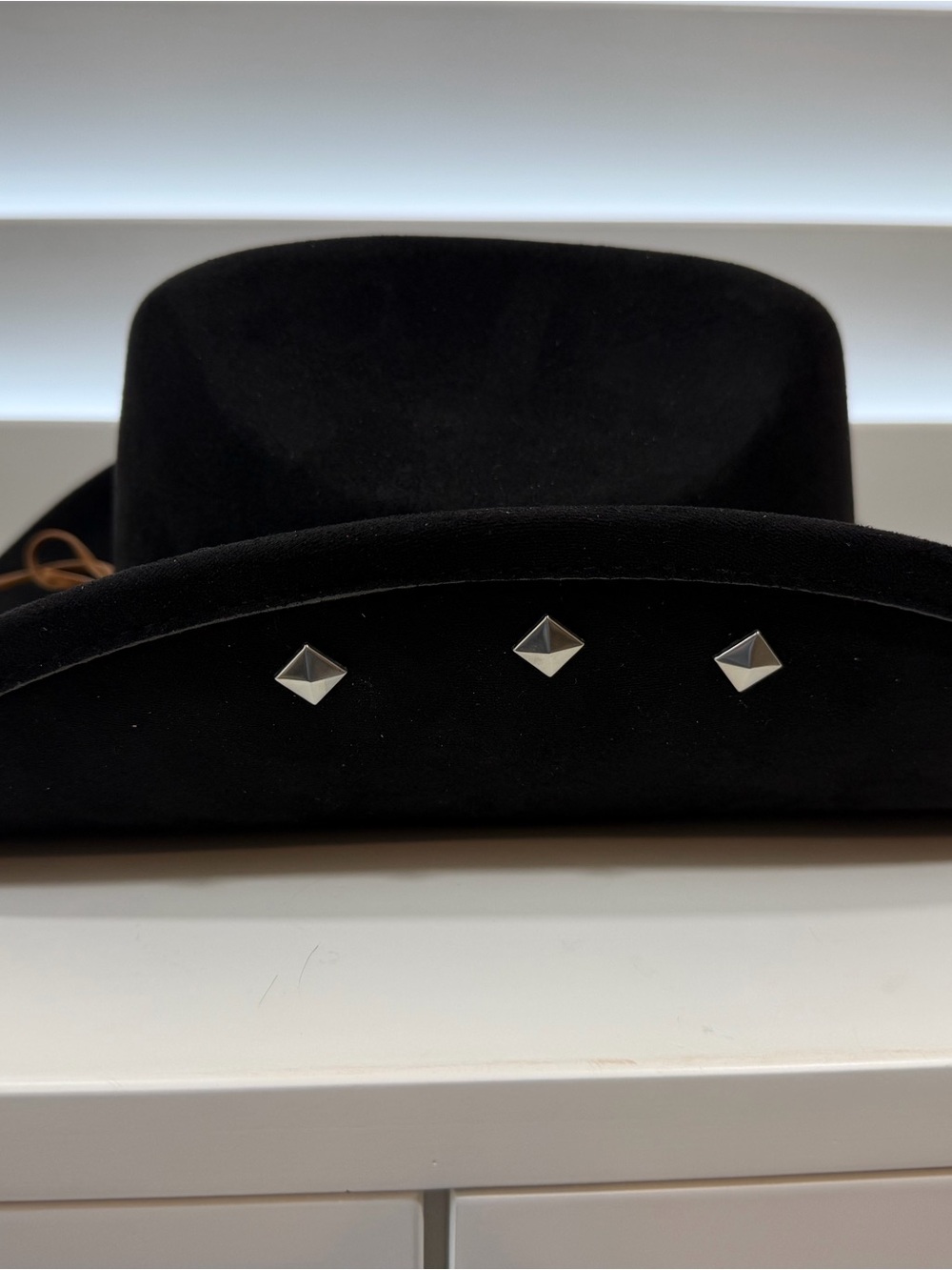 Black Western Hat with Star Concho and Turquoise Accent - Picture 5 of 5